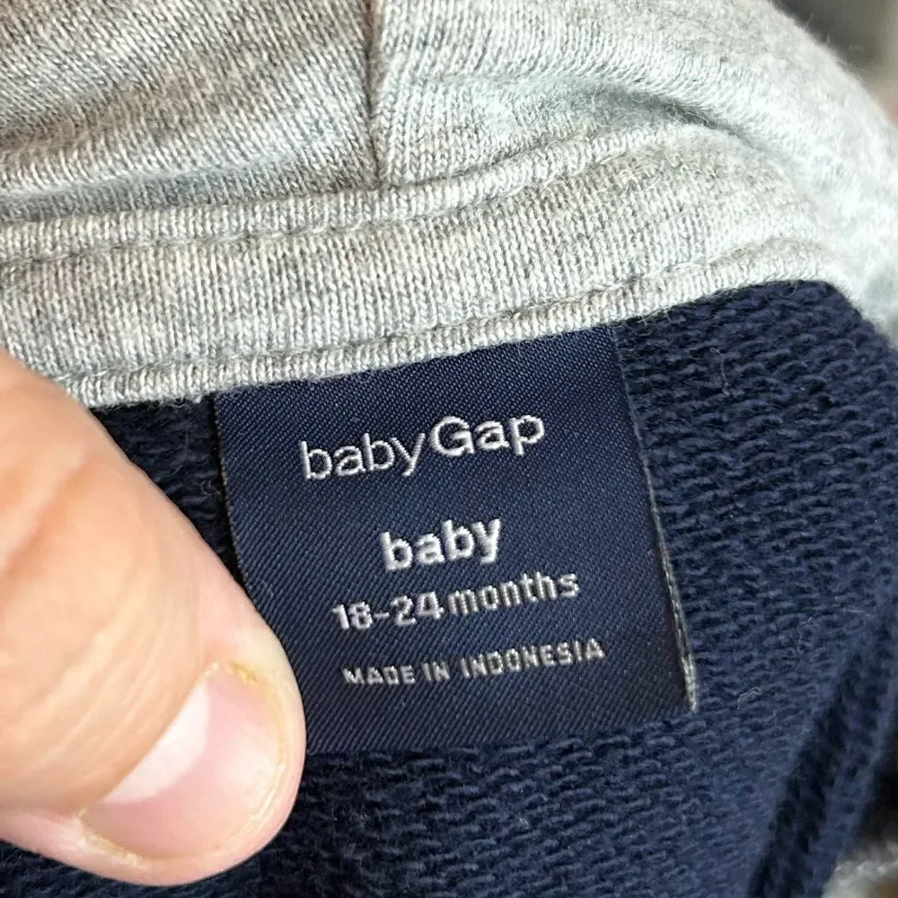 5 for $25🔥Baby Gap Navy Pullover Sweatshirt Baby Size 18-24 Months‎